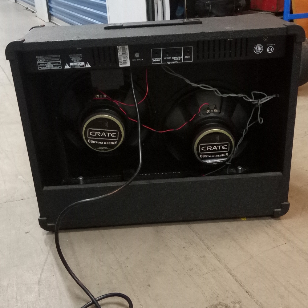 Create xt120r 03channel 120<<-watt 2"ss guitar amp